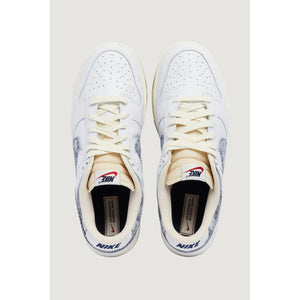 Nike Blue Leather Low Top Sneakers