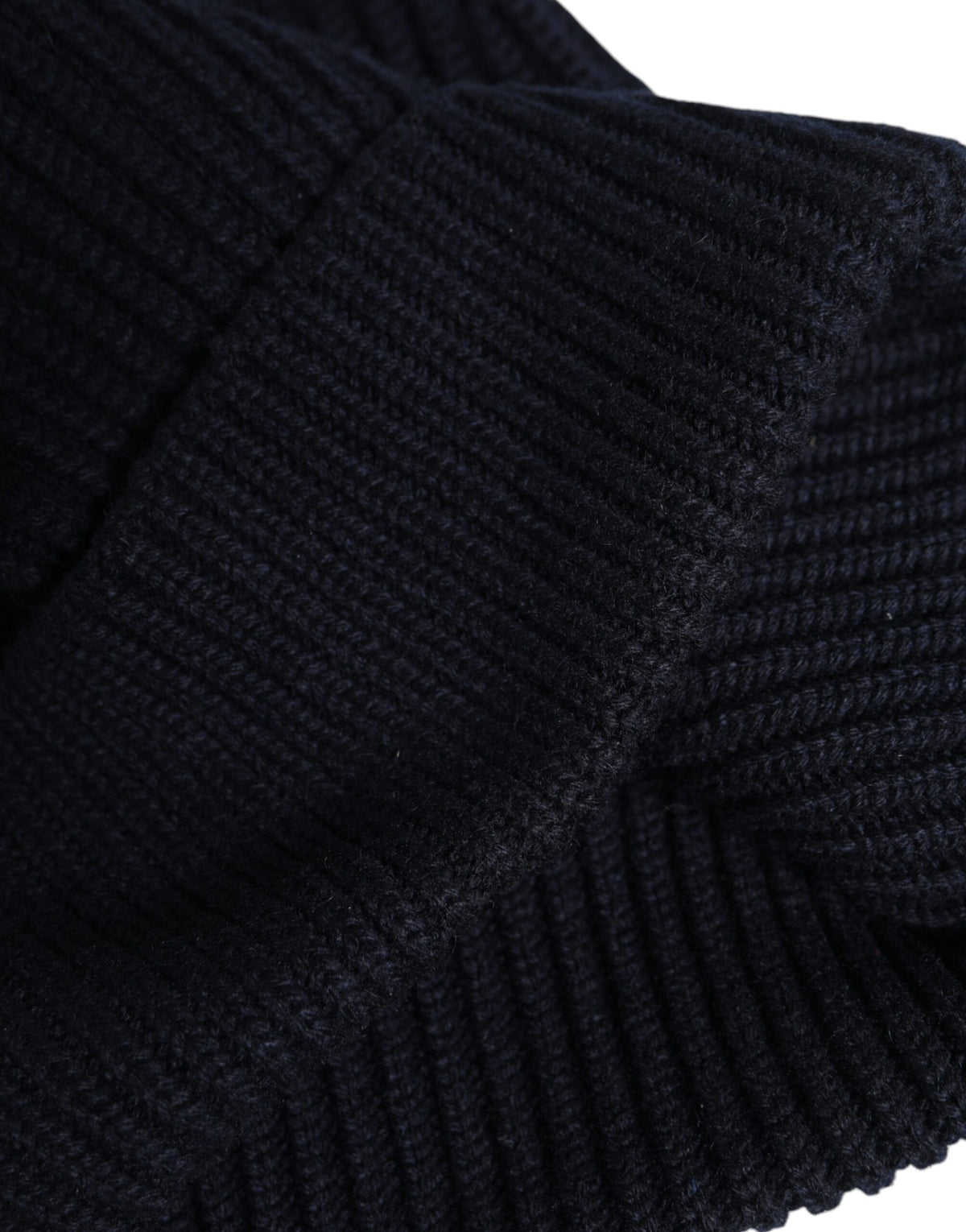 Dolce & Gabbana Black Cashmere Knitted Winter Beanie Hat