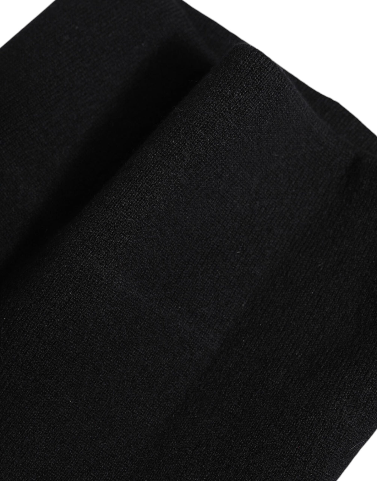 Dolce & Gabbana Black Cashmere Knitted Neck Warmer Foulard Scarf